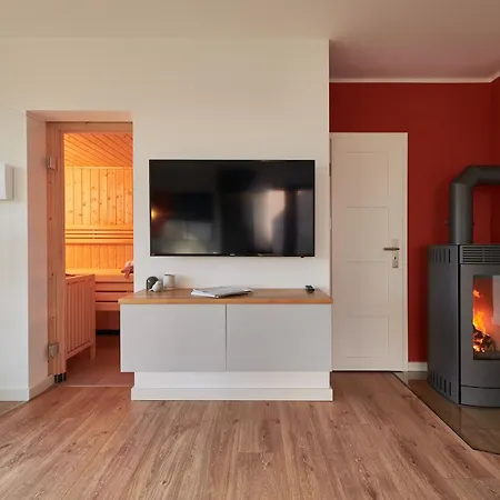 Backsteinquartier B In Mit Sauna, Kamin Und Boddenblick Hébergement de vacances Putbus